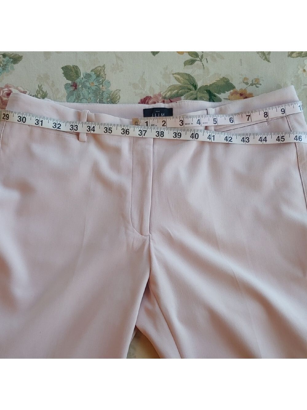 White House Black Market Slim Ankle Pants in Light Pink Women's size 12 Short - Picture 9 of 14